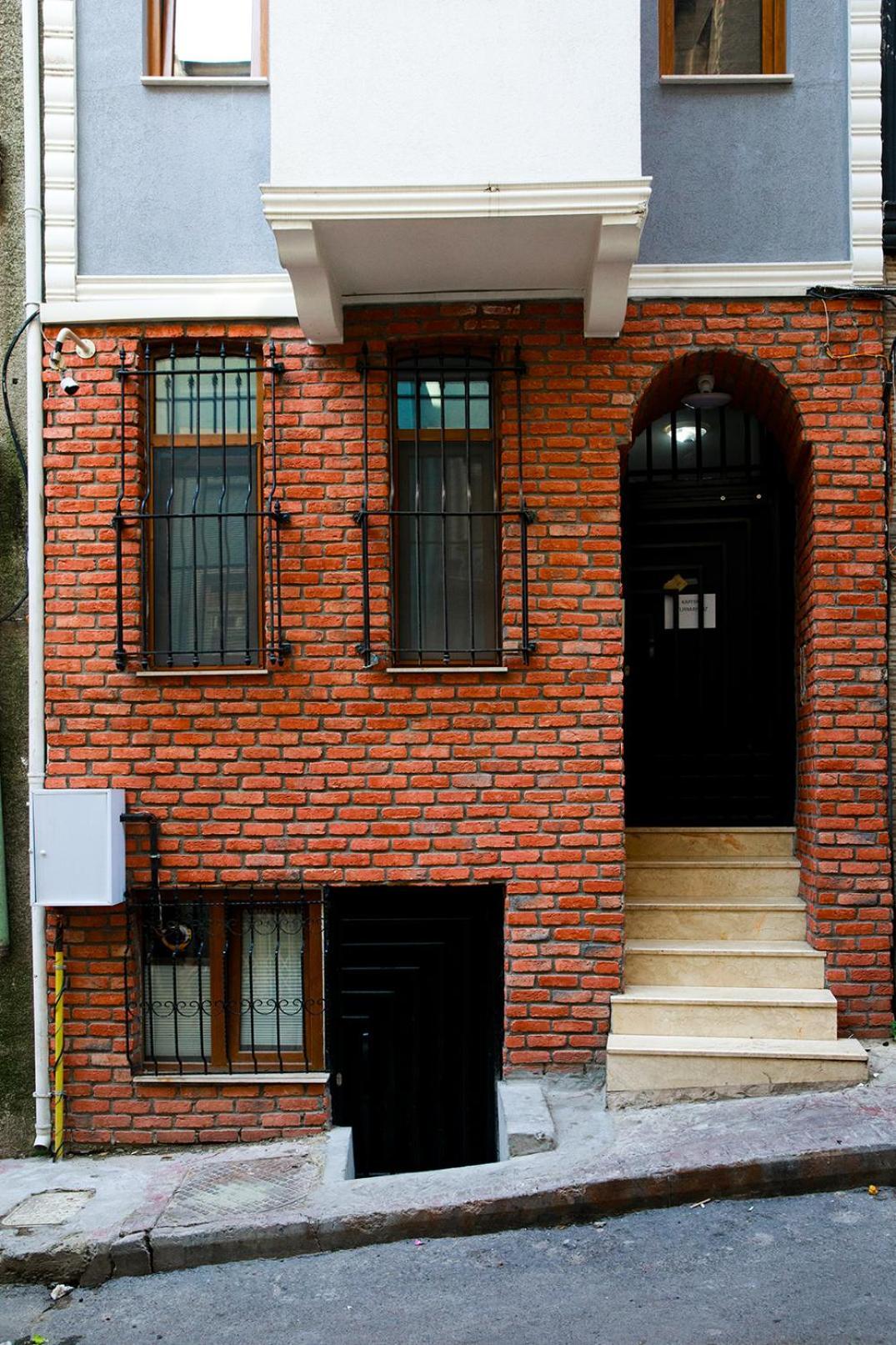 Hotel Beans House 8-26 3*